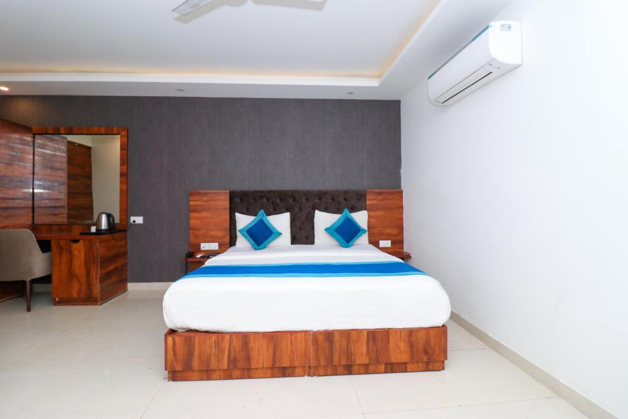 Hotel Vertu Νέο Δελχί Εξωτερικό φωτογραφία