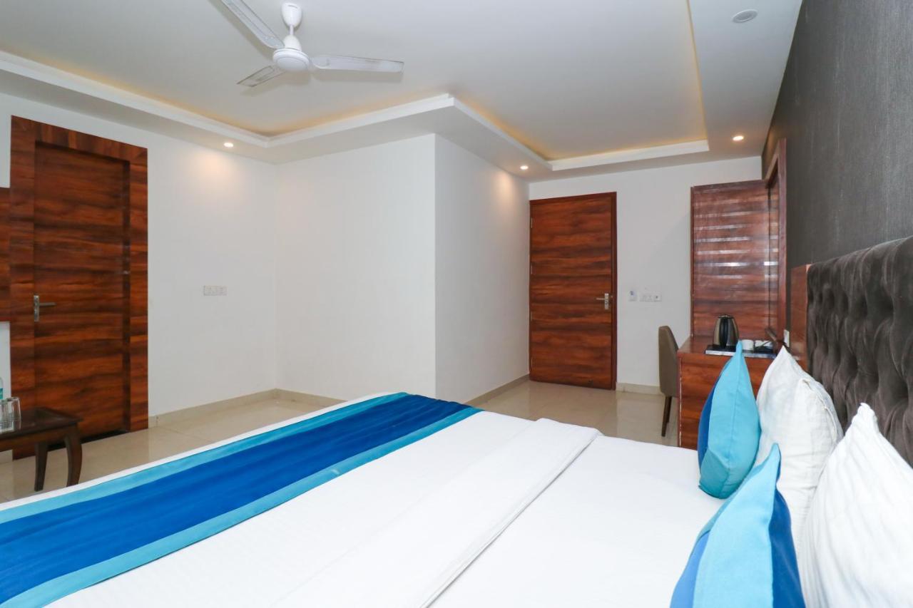 Hotel Vertu Νέο Δελχί Εξωτερικό φωτογραφία
