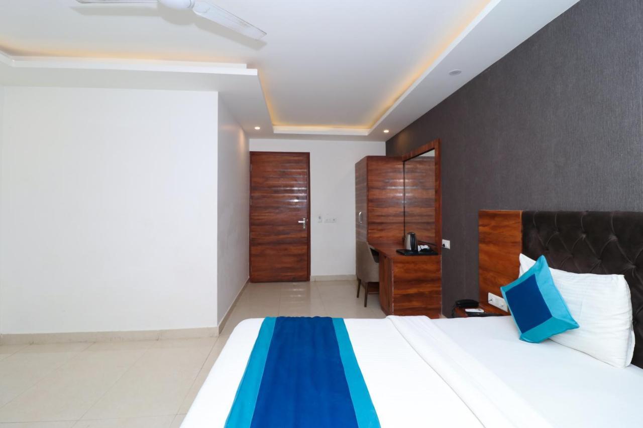 Hotel Vertu Νέο Δελχί Εξωτερικό φωτογραφία